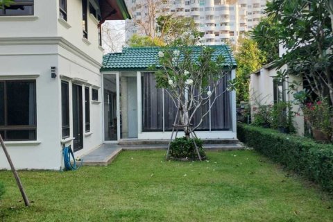 Casa de 3 dormitorios en Pattaya, Tailandia № 170586 - foto 9