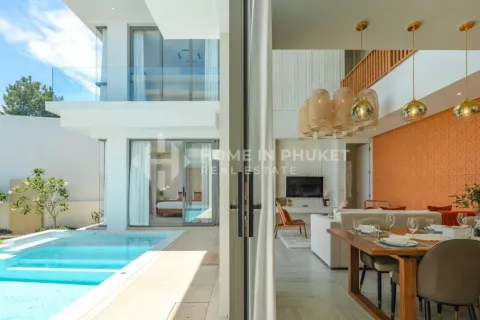 Casa de 4 dormitorios en Phuket, Tailandia № 135129 - foto 4
