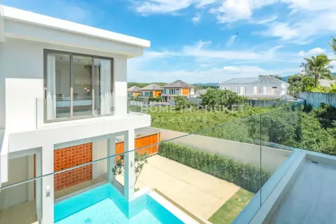 Casa de 4 dormitorios en Phuket, Tailandia № 135129 - foto 10