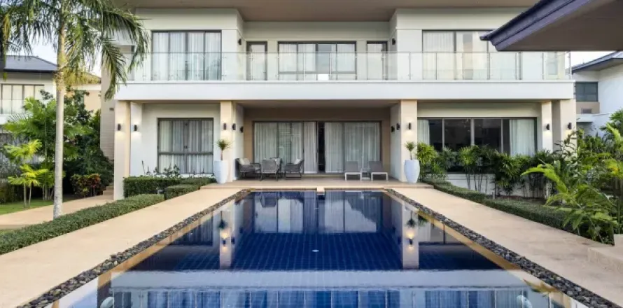 Casa de 4 dormitorios en Bang Tao, Tailandia № 210023