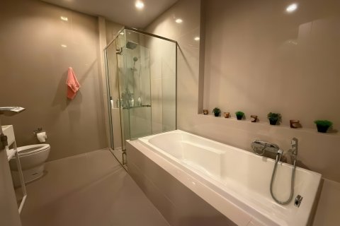 Apartamento de 1 dormitorio en Pattaya, Tailandia № 210002 - foto 9