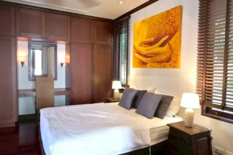 Casa de 4 dormitorios en Bang Tao, Tailandia № 210024 - foto 15