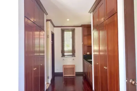 Casa de 4 dormitorios en Bang Tao, Tailandia № 210024 - foto 10