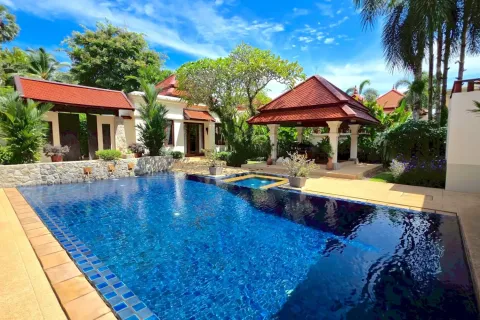 Casa de 4 dormitorios en Bang Tao, Tailandia № 210024 - foto 29