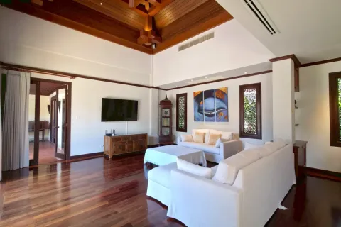 Casa de 4 dormitorios en Bang Tao, Tailandia № 210024 - foto 6