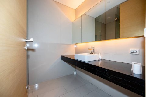 Condominio de 2 dormitorios en Bangkok, Tailandia № 146796 - foto 9