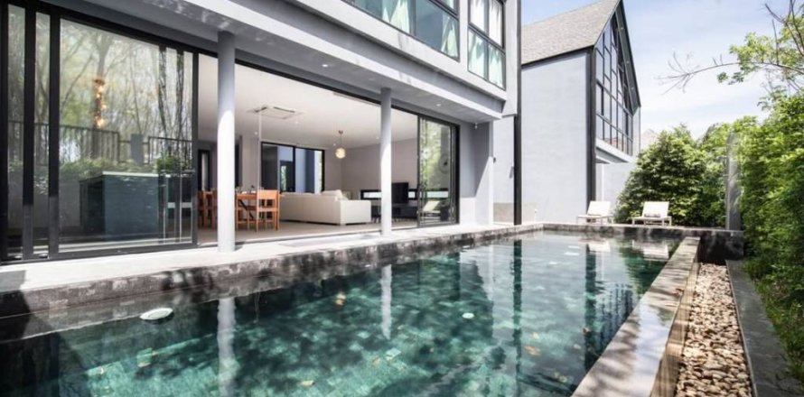 Chalet de 3 dormitorios en Phuket, Tailandia № 146795