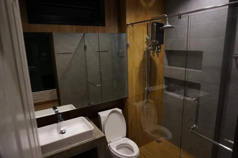 Casa de 5 dormitorios en Bangkok, Tailandia № 65921 - foto 8
