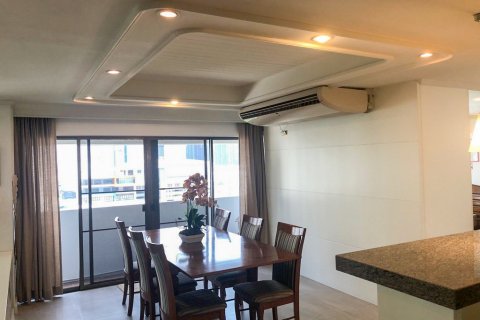 Condominio de 3 dormitorios en Bangkok, Tailandia № 65915 - foto 5