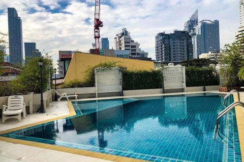 Condominio de 3 dormitorios en Bangkok, Tailandia № 65915 - foto 18