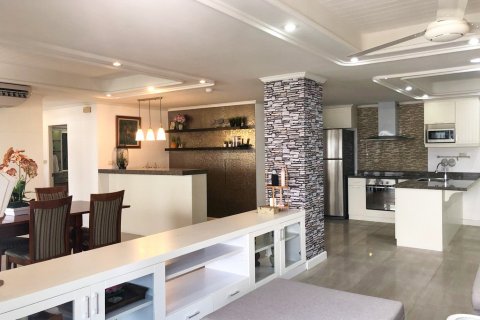 Condominio de 3 dormitorios en Bangkok, Tailandia № 65915 - foto 7