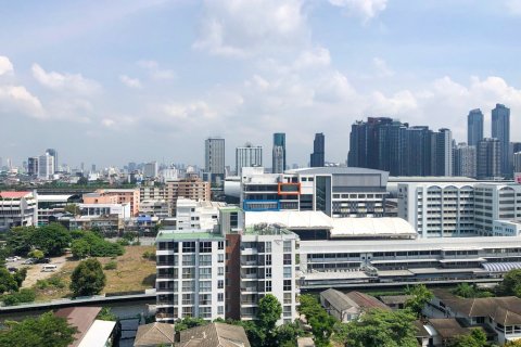 Condo in Bangkok, Thailand, 3 bedrooms  № 65915