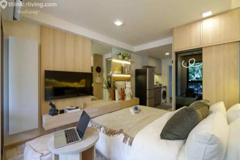 Condominio de 1 dormitorio en Bangkok, Tailandia № 203663 - foto 2