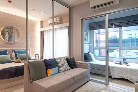 Condominio de 1 dormitorio en Bangkok, Tailandia № 203659 - foto 7