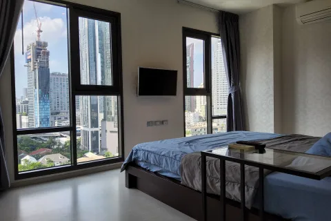Estudio en el condominio en Khlong Toei, Bangkok, Tailandia № 160254 - foto 4