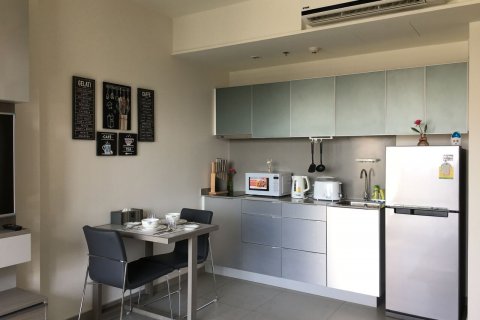 Condominio de 1 dormitorio en Bangkok, Tailandia № 144031 - foto 7