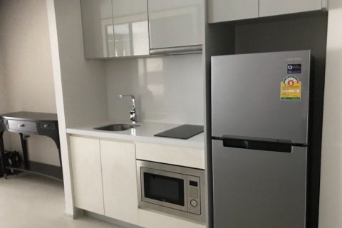 Condominio de 1 dormitorio en Bangkok, Tailandia № 144029 - foto 3