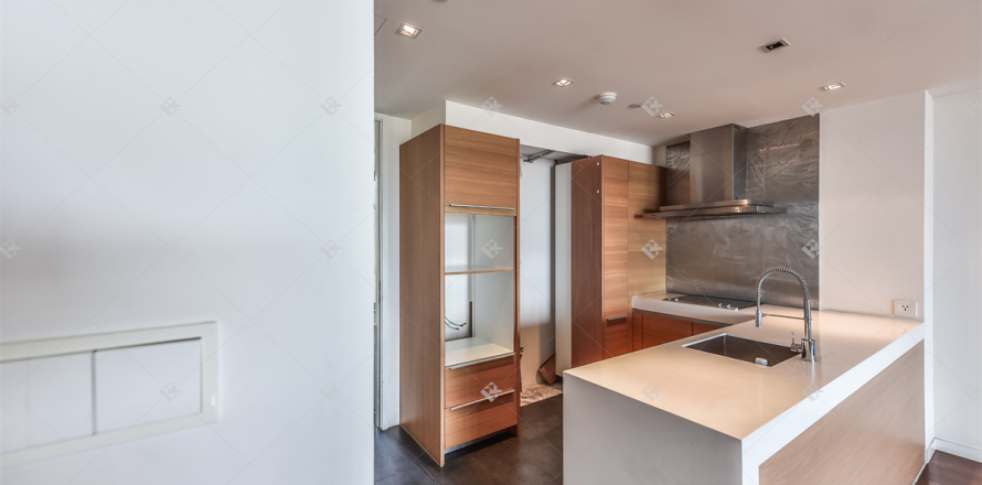 Condominio de 3 dormitorios en Bangkok, Tailandia № 186203