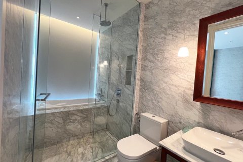 Estudio en el condominio en Watthana, Bangkok, Tailandia № 153085 - foto 5