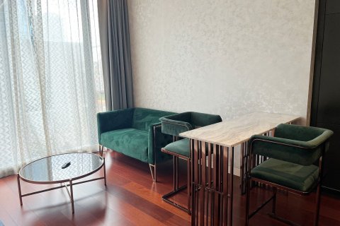 Estudio en el condominio en Watthana, Bangkok, Tailandia № 153085 - foto 12