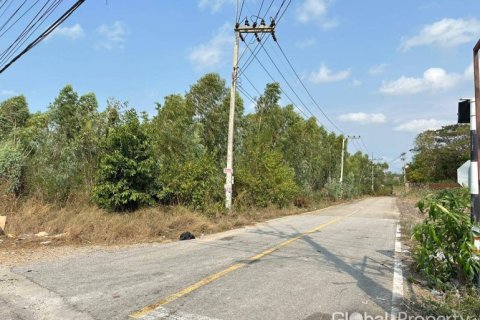 Terreno en Pattaya, Tailandia № 153980 - foto 15