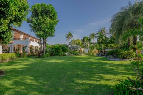 Chalet de 4 dormitorios en Hua Hin, Tailandia № 114201 - foto 3