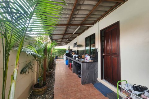 Casa de 3 dormitorios en Pattaya, Tailandia № 54555 - foto 18