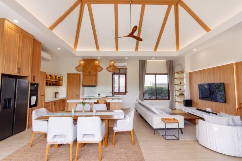Chalet de 3 dormitorios en Hua Hin, Tailandia № 152615 - foto 9