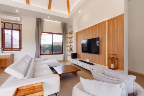 Chalet de 3 dormitorios en Hua Hin, Tailandia № 152615 - foto 7