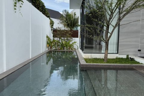 Chalet de 3 dormitorios en Phuket, Tailandia № 152617 - foto 2