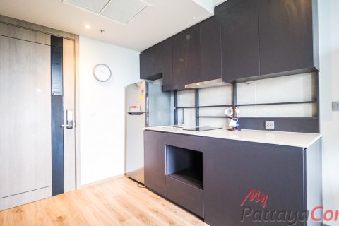 Condo in Bang Lamung, Thailand, 1 bedroom № 32434 - photo 3