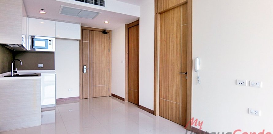 Condo in Bang Lamung, Thailand, 1 bedroom № 32439