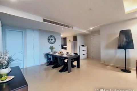 Condominio de 2 dormitorios en Pattaya, Tailandia № 57841 - foto 17