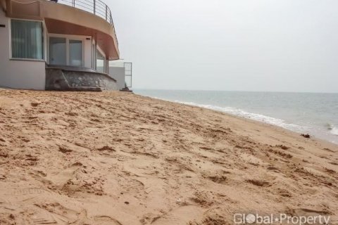 Condominio de 2 dormitorios en Pattaya, Tailandia № 57841 - foto 4
