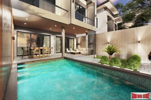 Chalet de 3 dormitorios en Jomtien Beach, Pattaya, Tailandia № 203112 - foto 4