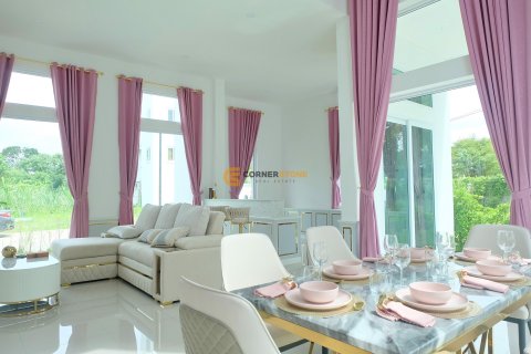Estudio en Bang Lamung, Tailandia № 53728 - foto 3