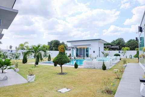 Estudio en Pattaya, Tailandia № 53729 - foto 26
