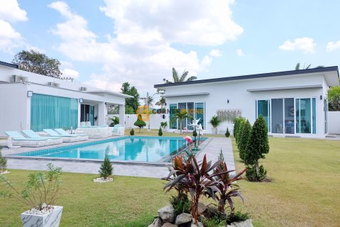 Estudio en Pattaya, Tailandia № 53729