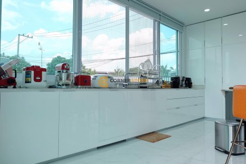 Estudio en Pattaya, Tailandia № 53729 - foto 30