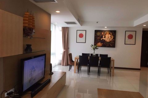 Condo à Pathum Wan, Bangkok, Thaïlande, 2 chambres № 48036 - photo 2