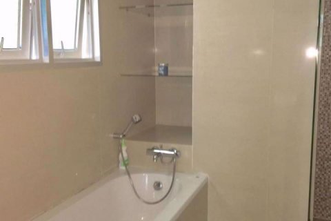 Condo à Pathum Wan, Bangkok, Thaïlande, 2 chambres № 48036 - photo 9