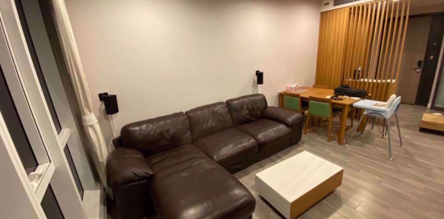 Condo in Bang Rak, Bangkok, Thailand, 2 bedrooms  № 48035
