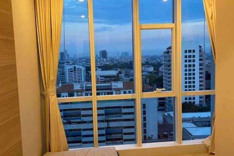 Condo in Bang Rak, Bangkok, Thailand, 2 bedrooms  № 48035 - photo 14
