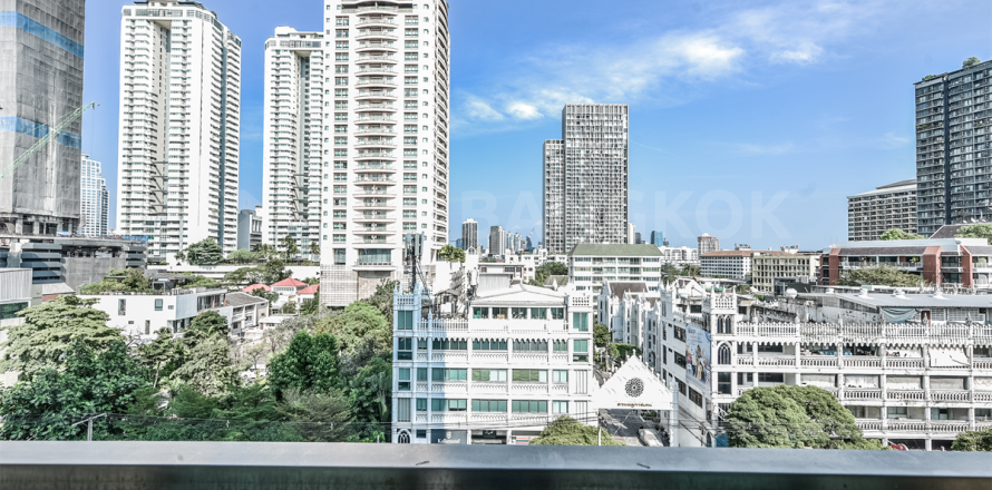 Condominio de 2 dormitorios en Bangkok, Tailandia № 187409