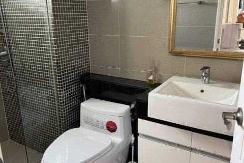 Condominio de 2 dormitorios en Bangkok, Tailandia № 152335 - foto 8