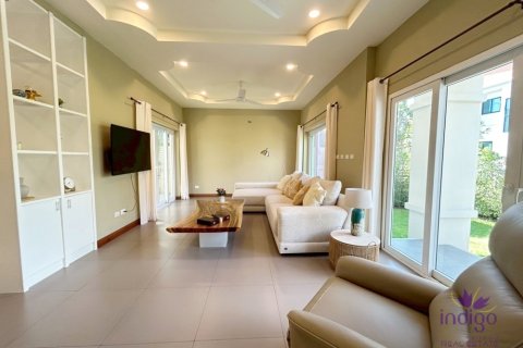 Casa de 3 dormitorios en San Sai, Tailandia № 152330 - foto 2