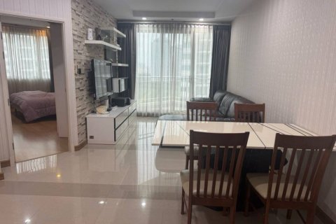 Condo in Bangkok, Thailand, 2 bedrooms  № 152336