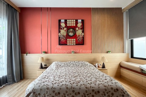 Casa de 3 dormitorios en Pattaya, Tailandia № 152329 - foto 13