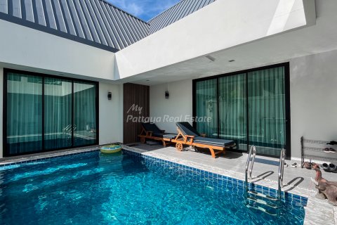 Casa de 3 dormitorios en Pattaya, Tailandia № 152329 - foto 26