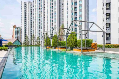 Eigentumswohnung in Bangkok, Thailand, 1 Schlafzimmer  № 183606 - Foto 2